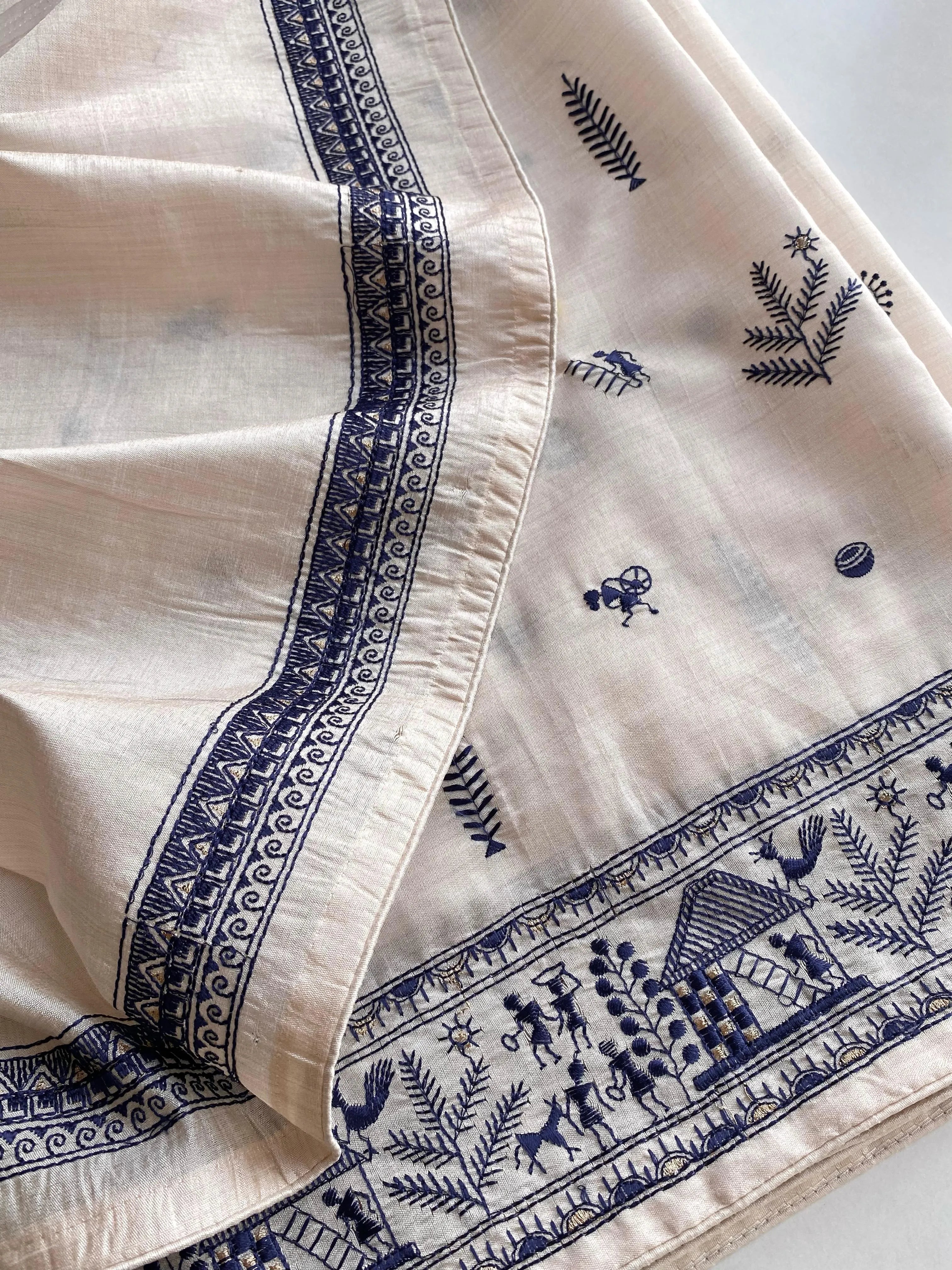 Pure Tussar Silk Baluchar Embroidered Pallu Saree