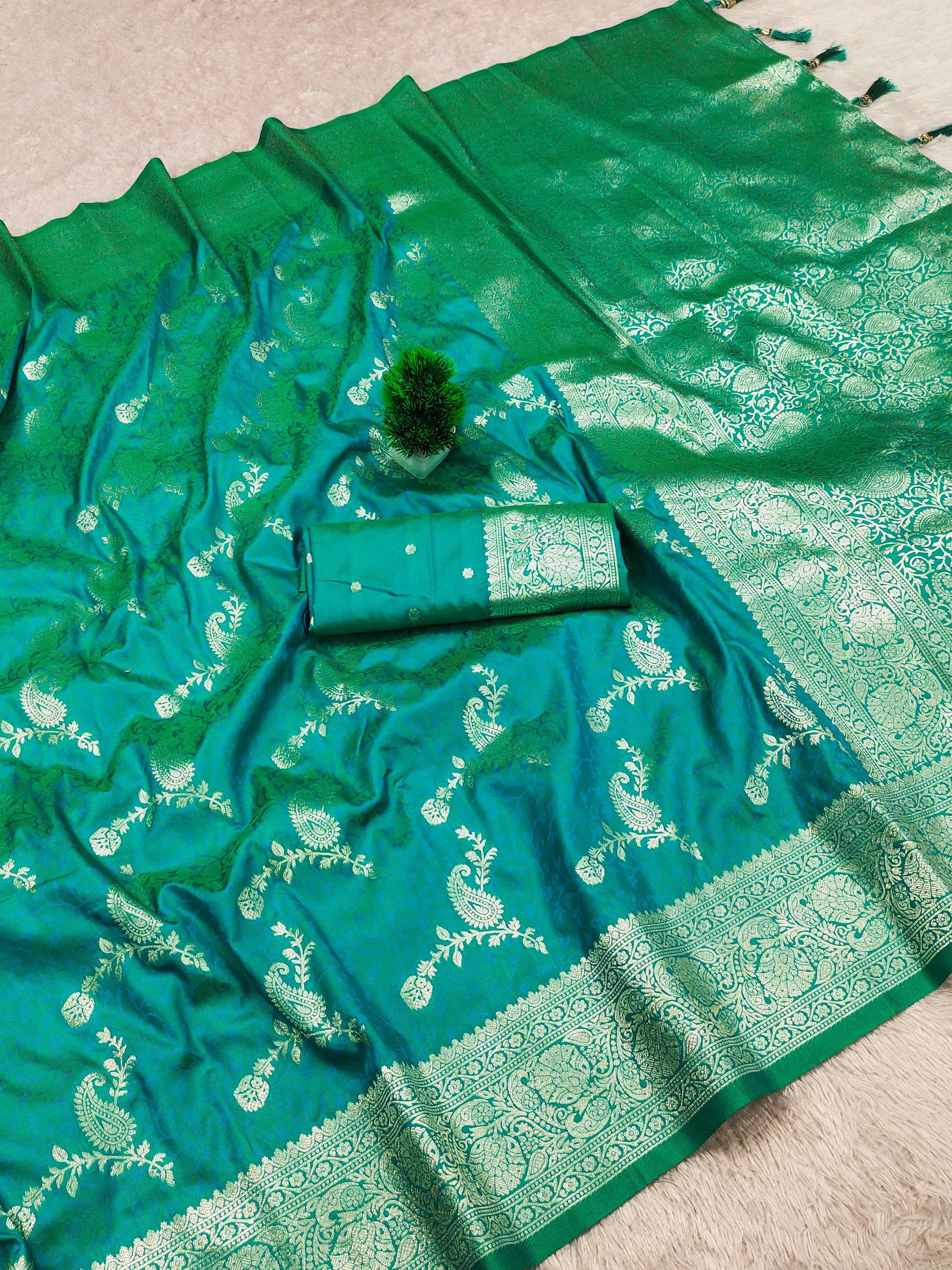 Soft Silk Banarasi Original Meenakari Saree
