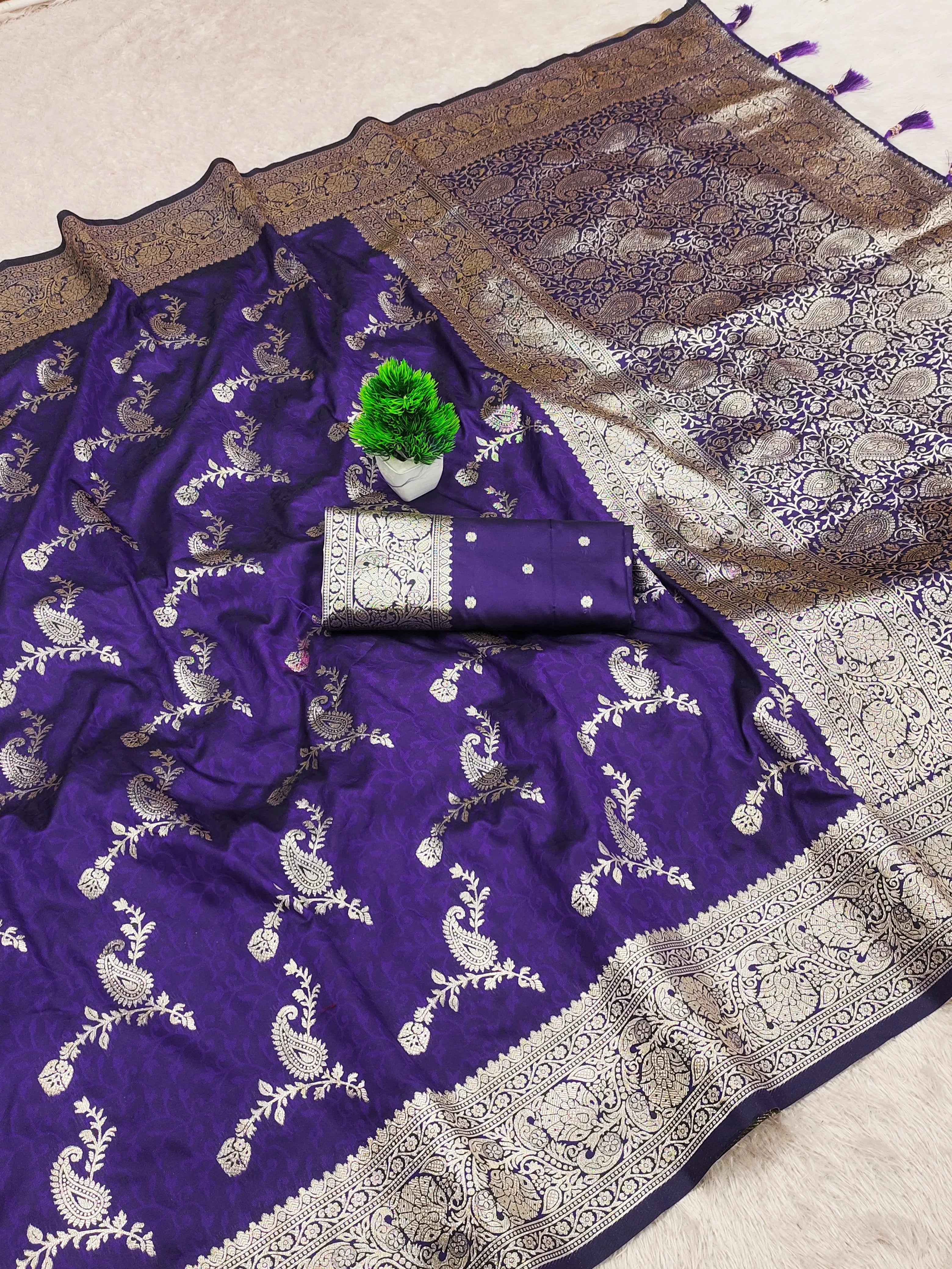 Soft Silk Banarasi Original Meenakari Saree