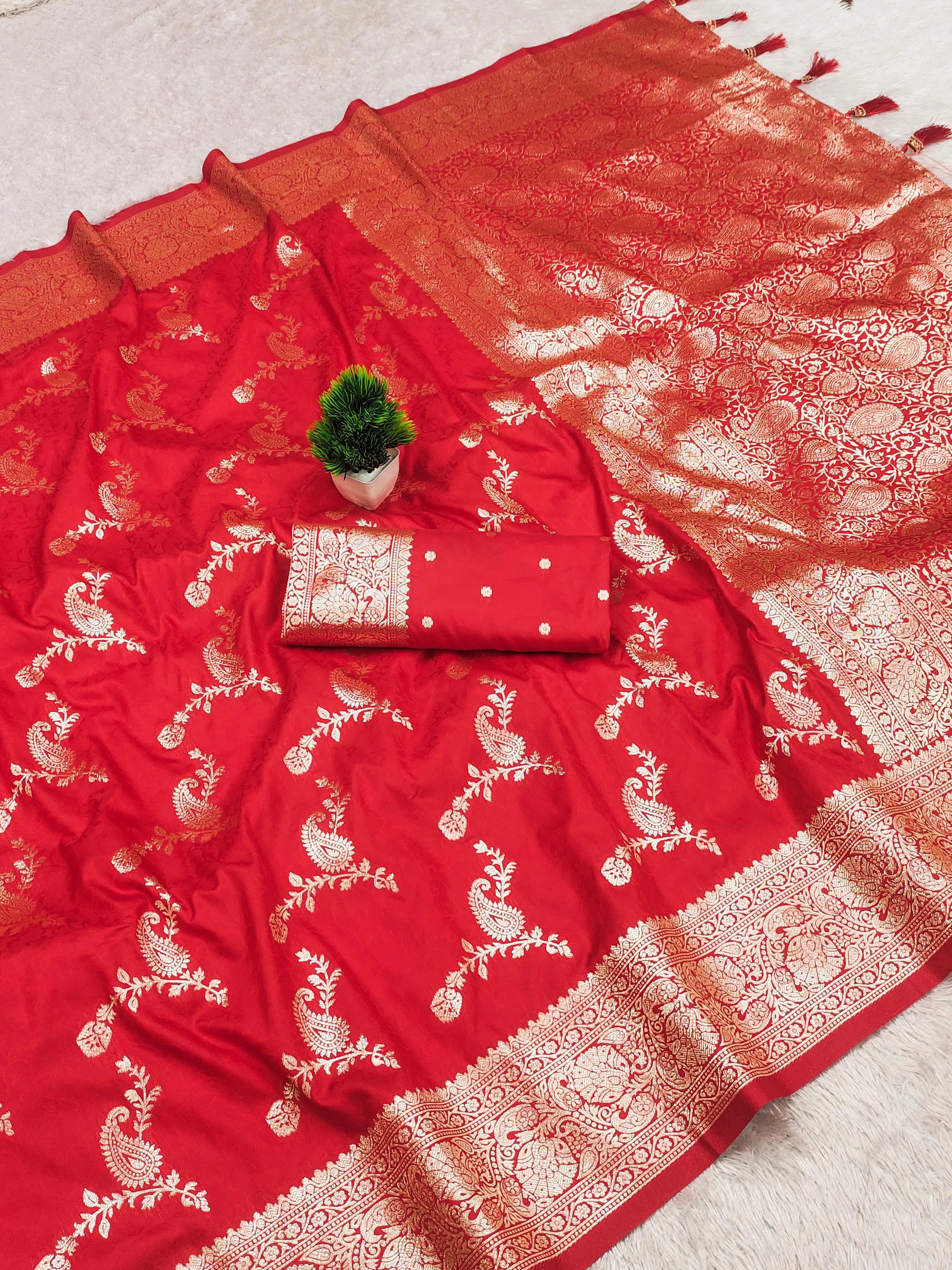 Soft Silk Banarasi Original Meenakari Saree