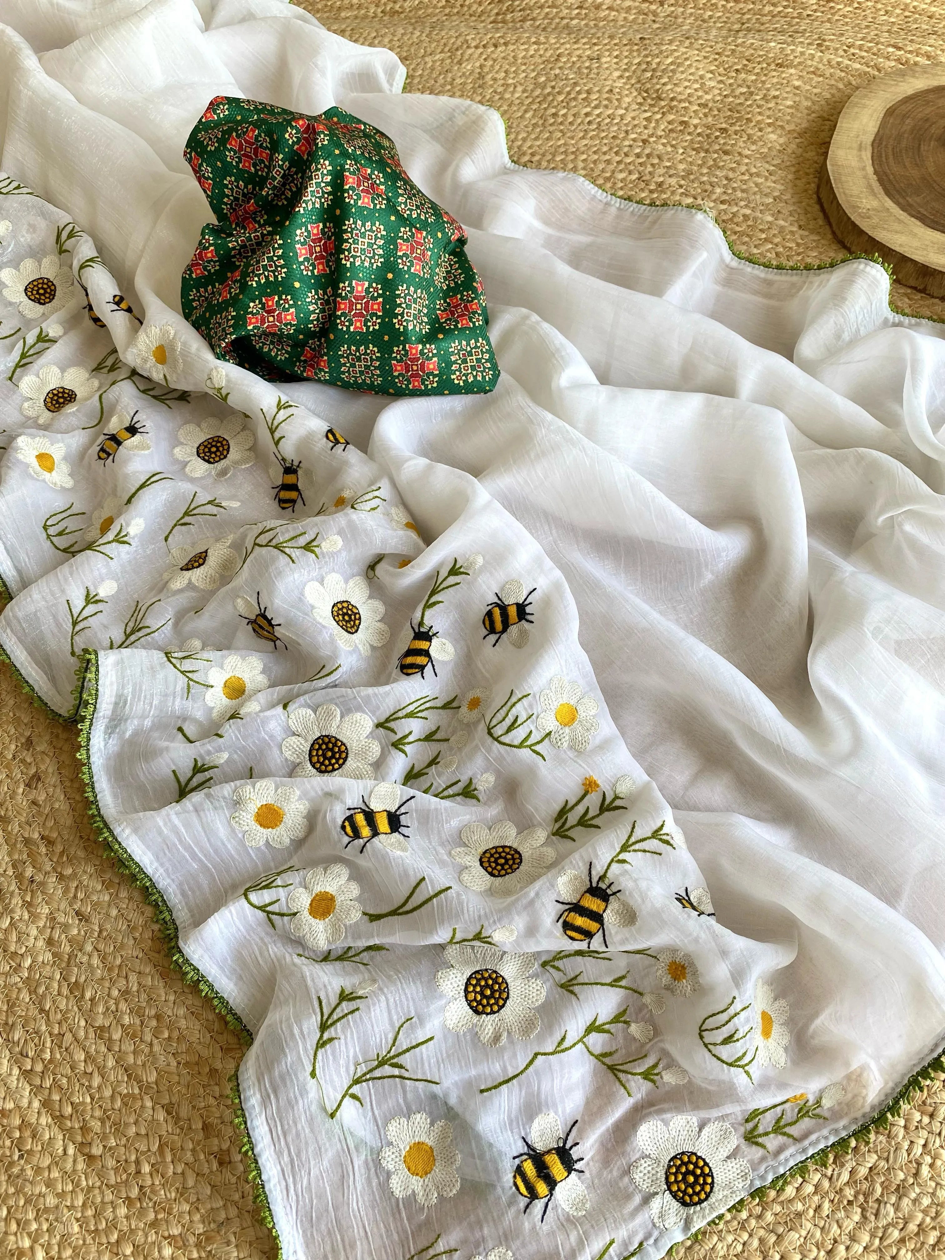Space Silk Honeybee Embroidery Work Saree