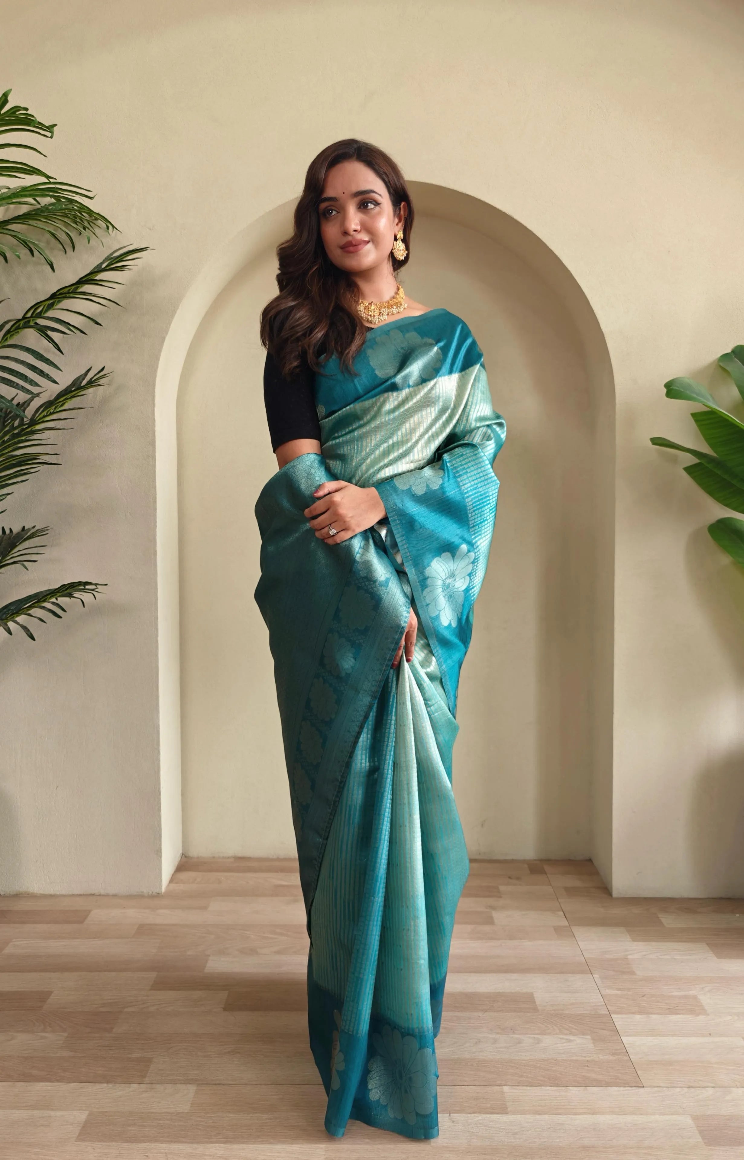 Premium Weaving Silk Digital Printed & Weaving Saree (Product Code: AS-925)