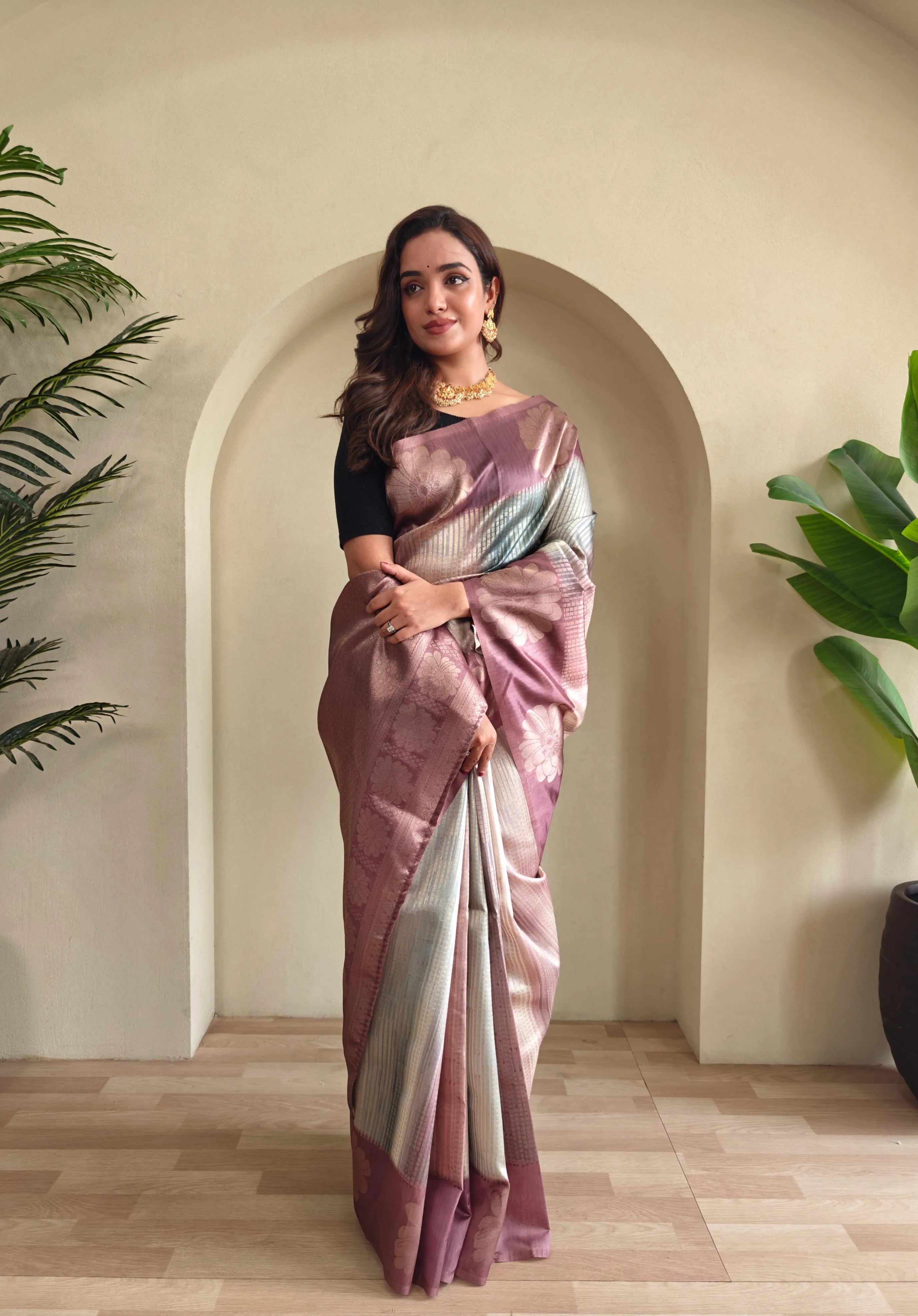 Premium Weaving Silk Digital Printed & Weaving Saree (Product Code: AS-925)