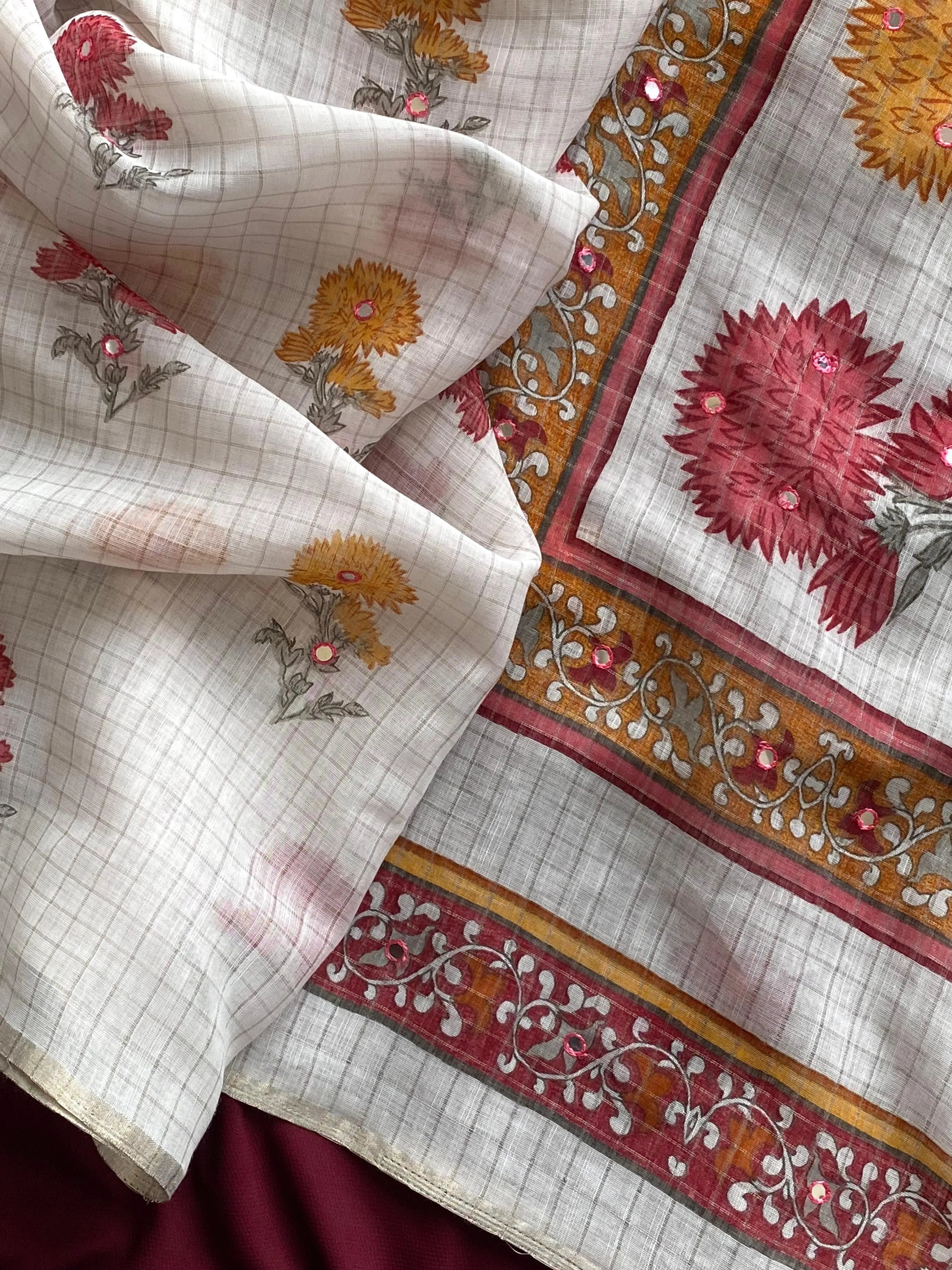 Linen Zari Chex Designer Foil Mirror Work Saree