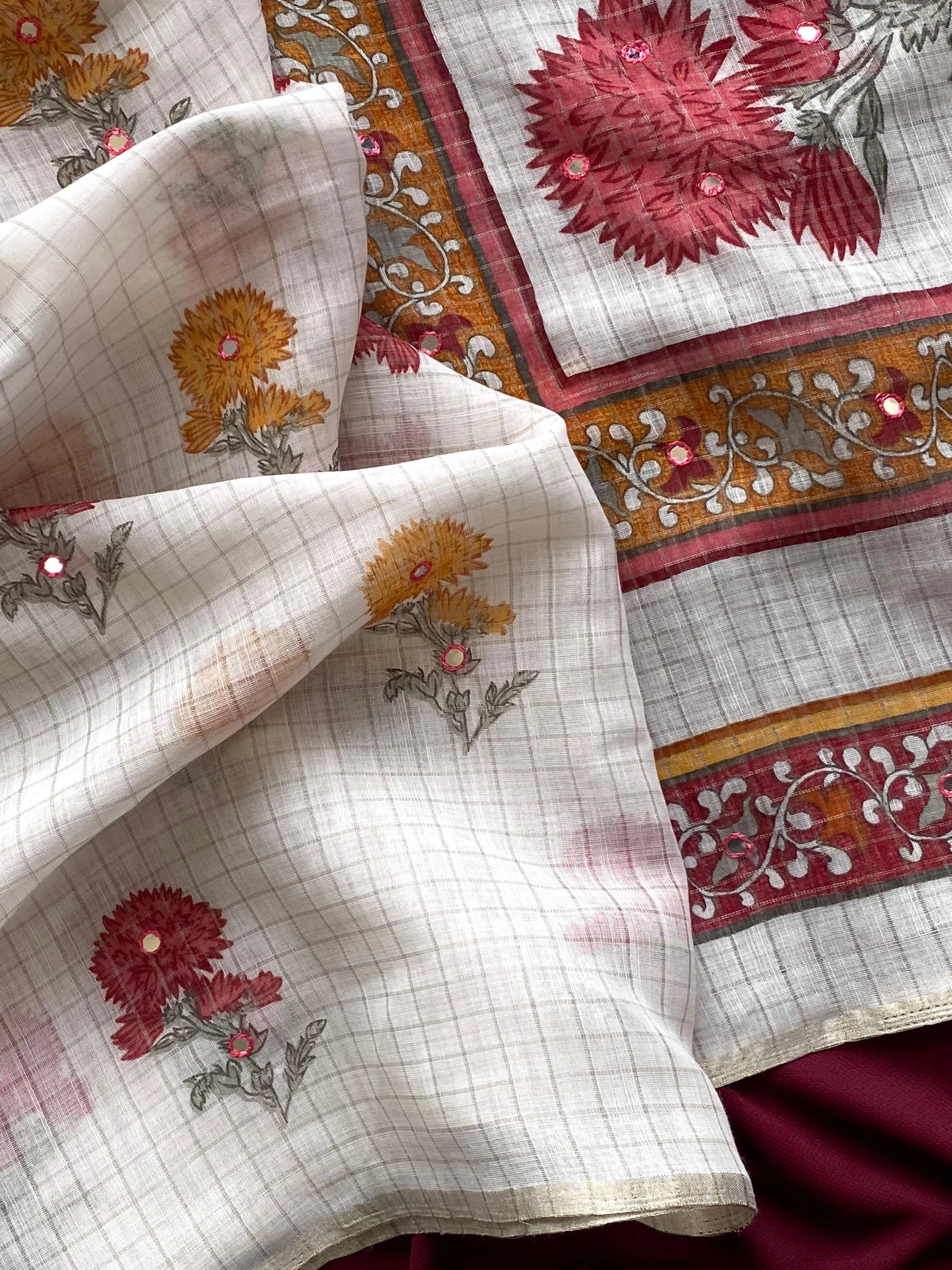 Linen Zari Chex Designer Foil Mirror Work Saree
