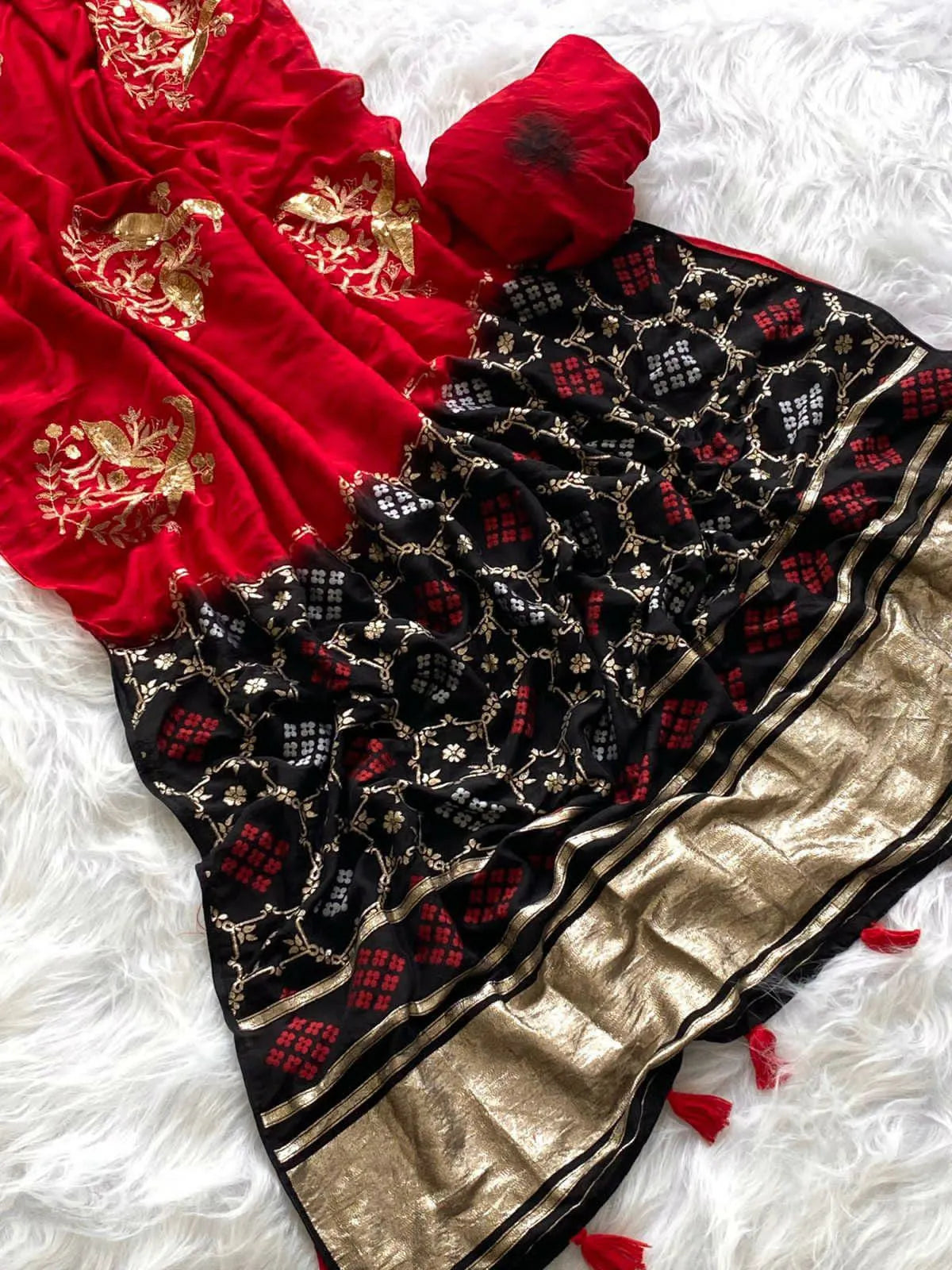 Georgette Diable Ghicha Pallu 2 Dye Concept Saree