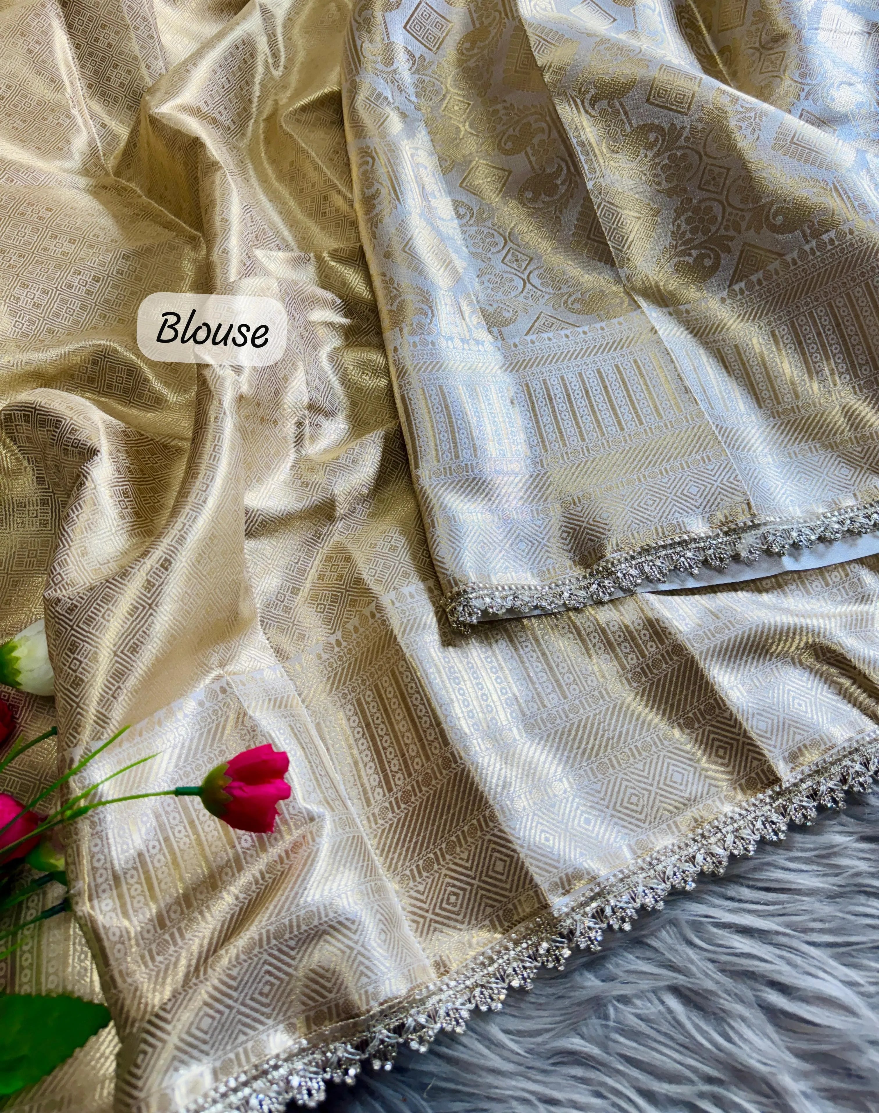 Nayanthara Inspired Banarasi Jharkan Border Saree
