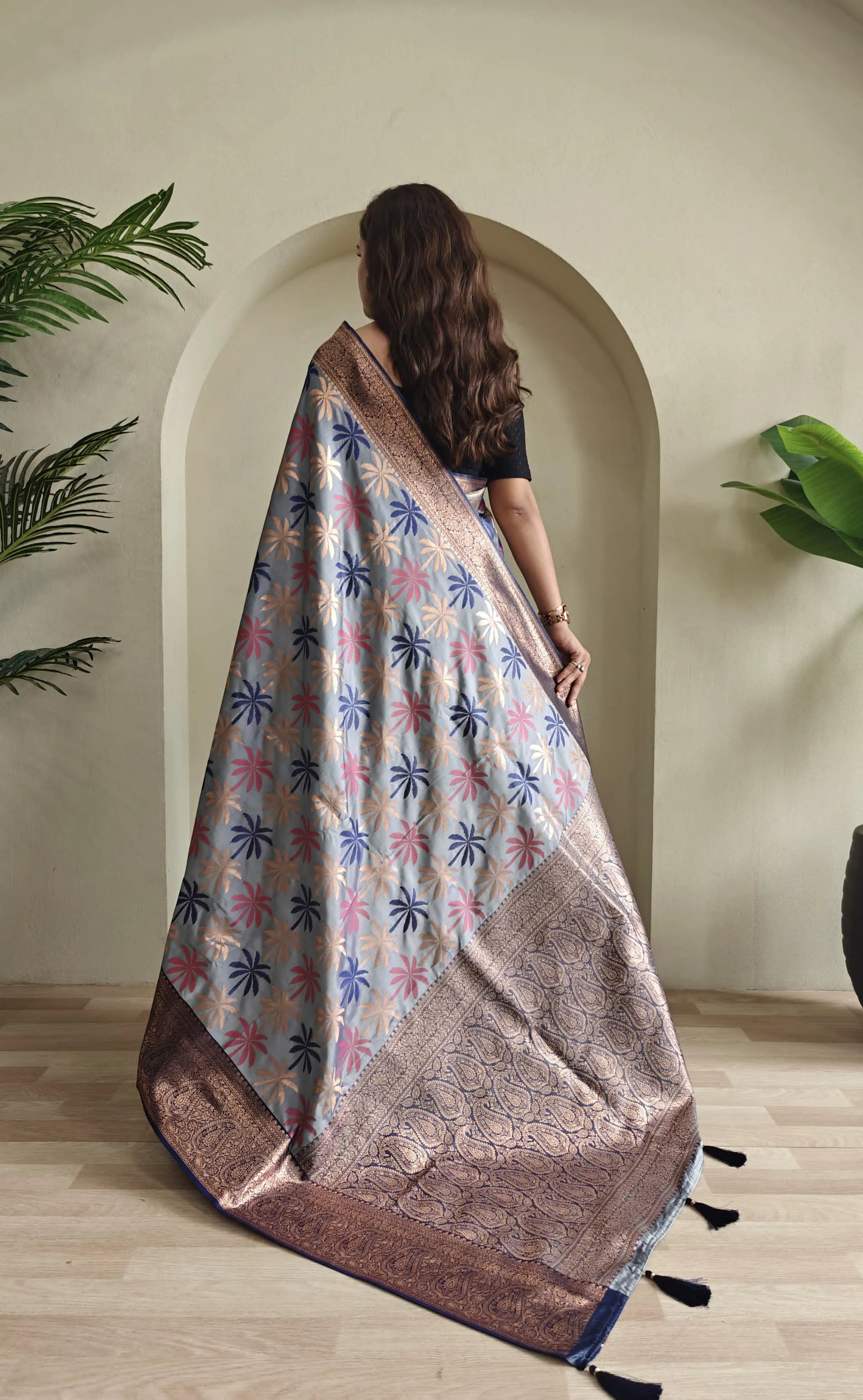 Kanchi Silk Embosed Weaving Design Banarasi Saree
