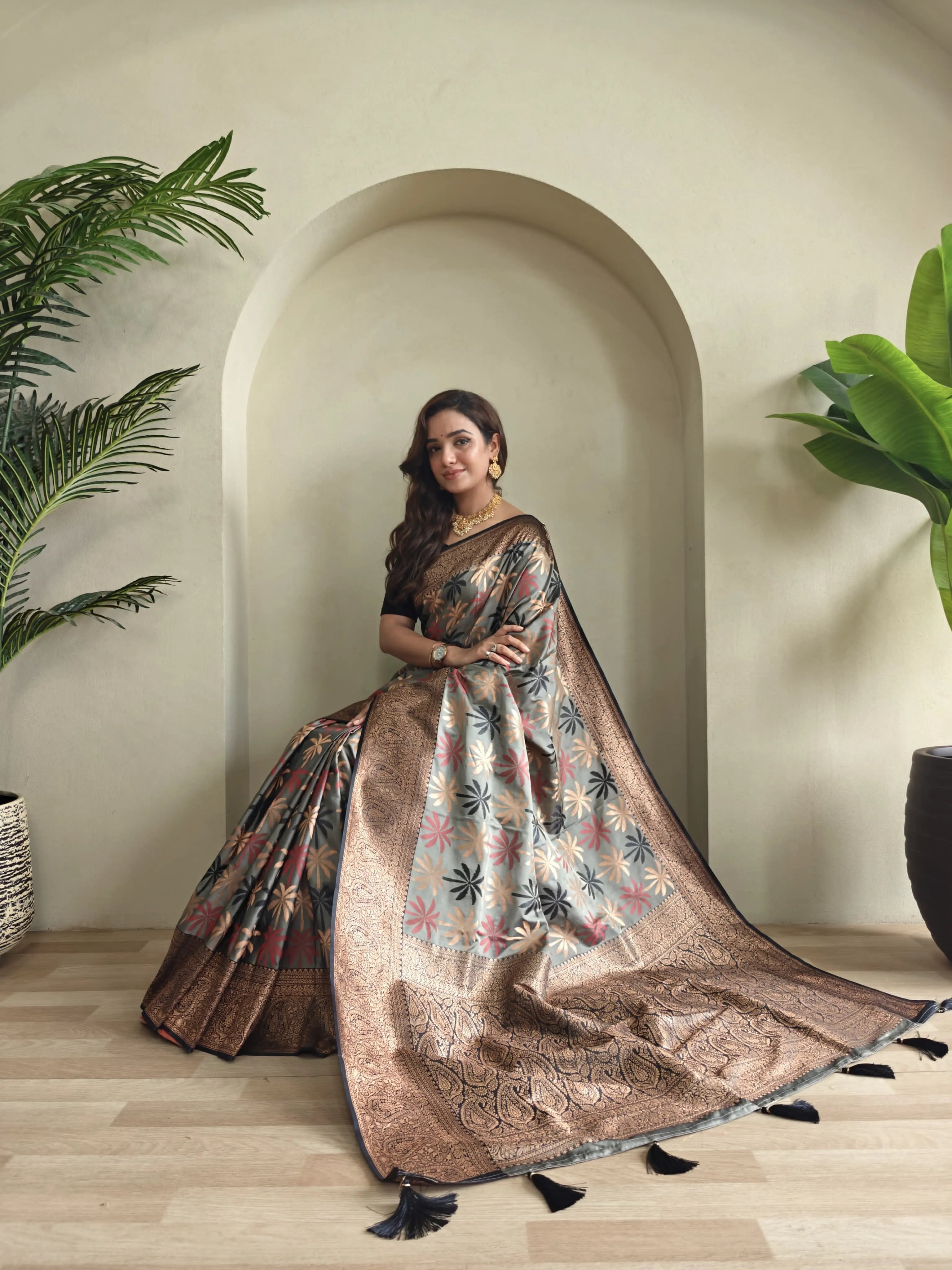 Kanchi Silk Embosed Weaving Design Banarasi Saree