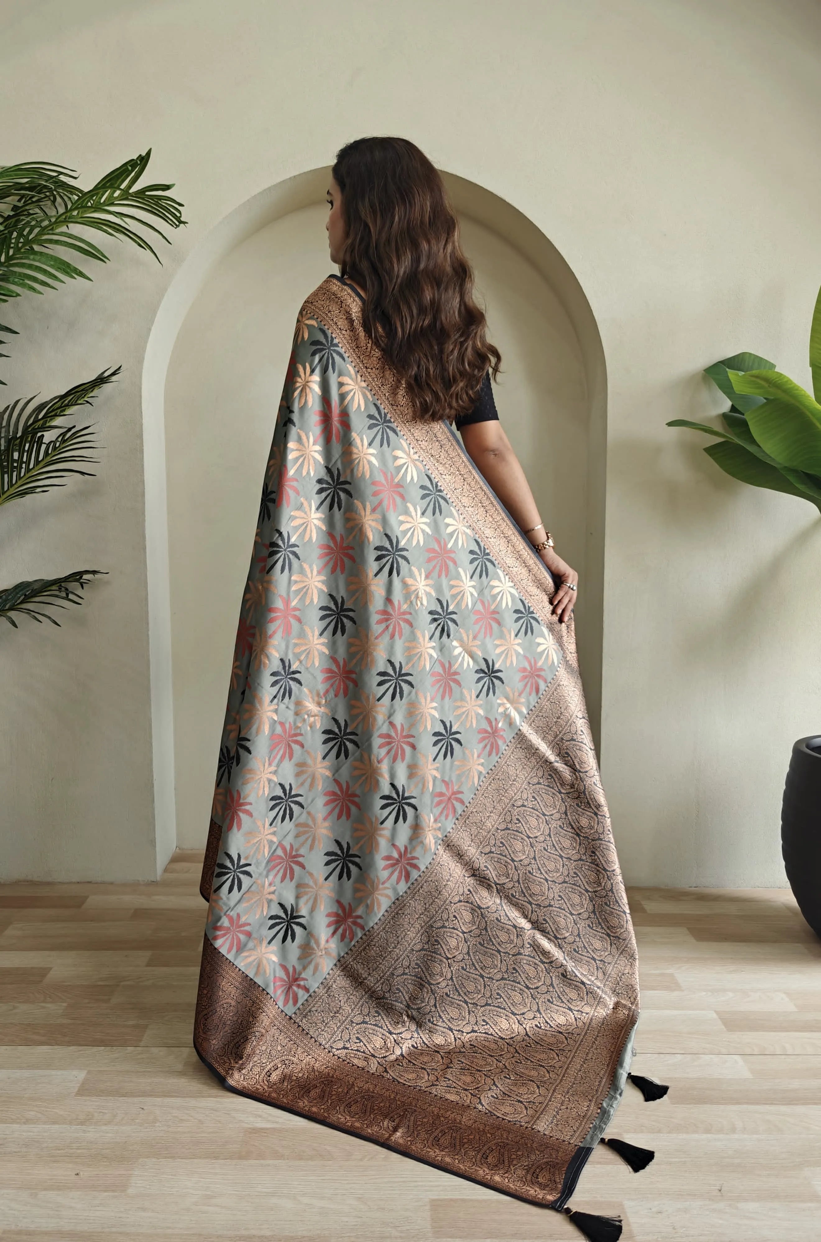 Kanchi Silk Embosed Weaving Design Banarasi Saree