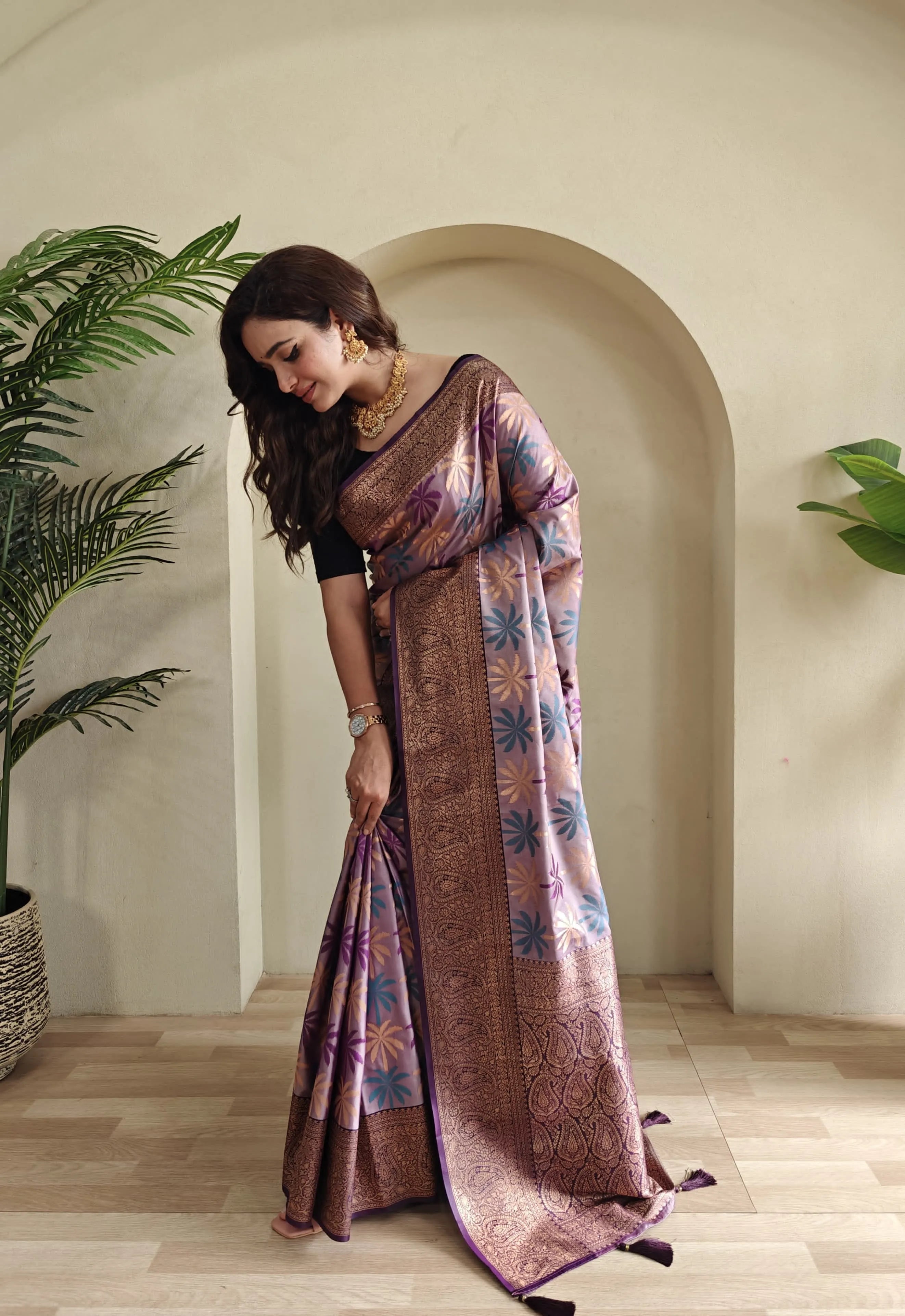 Kanchi Silk Embosed Weaving Design Banarasi Saree