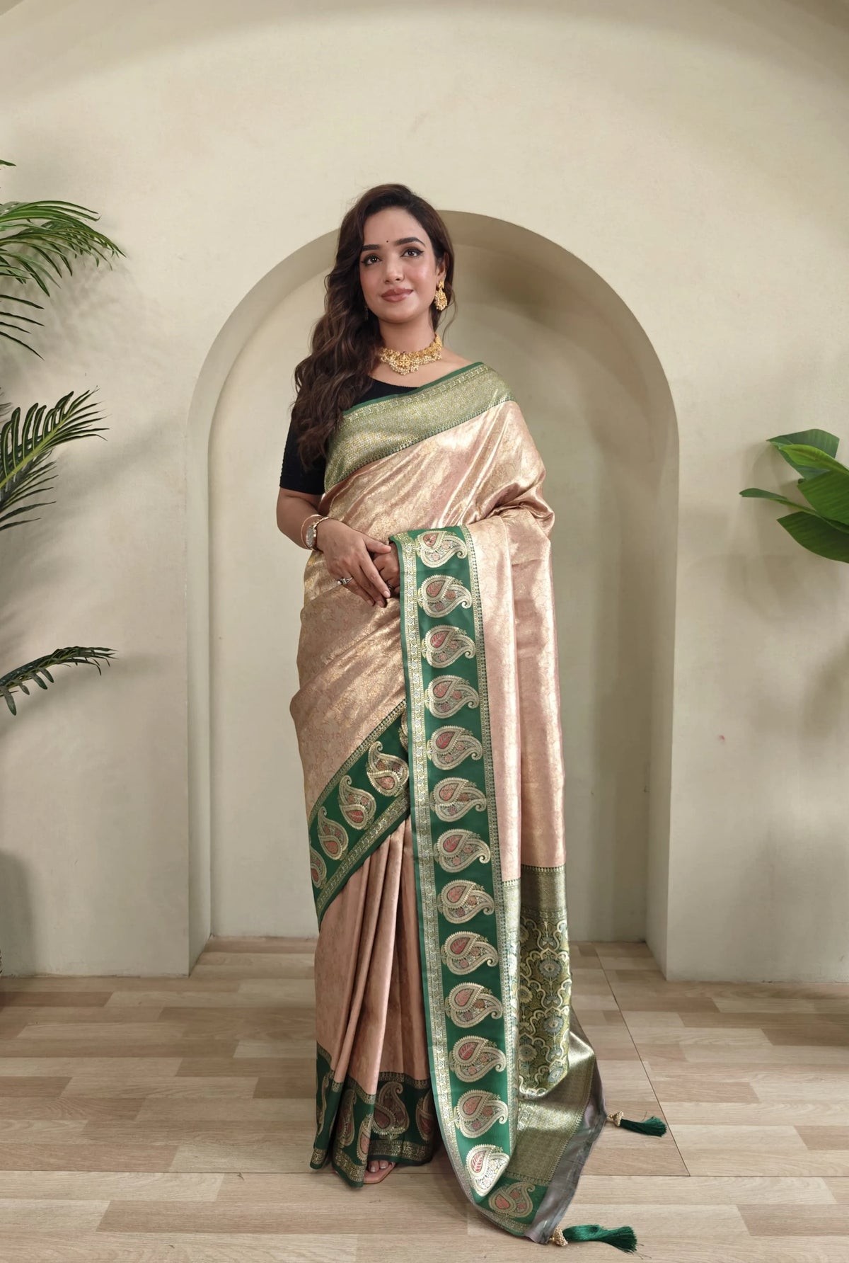 Zari Kanchi SIlk Contrast Border Banarasi Saree  (Product Code: AS-921)