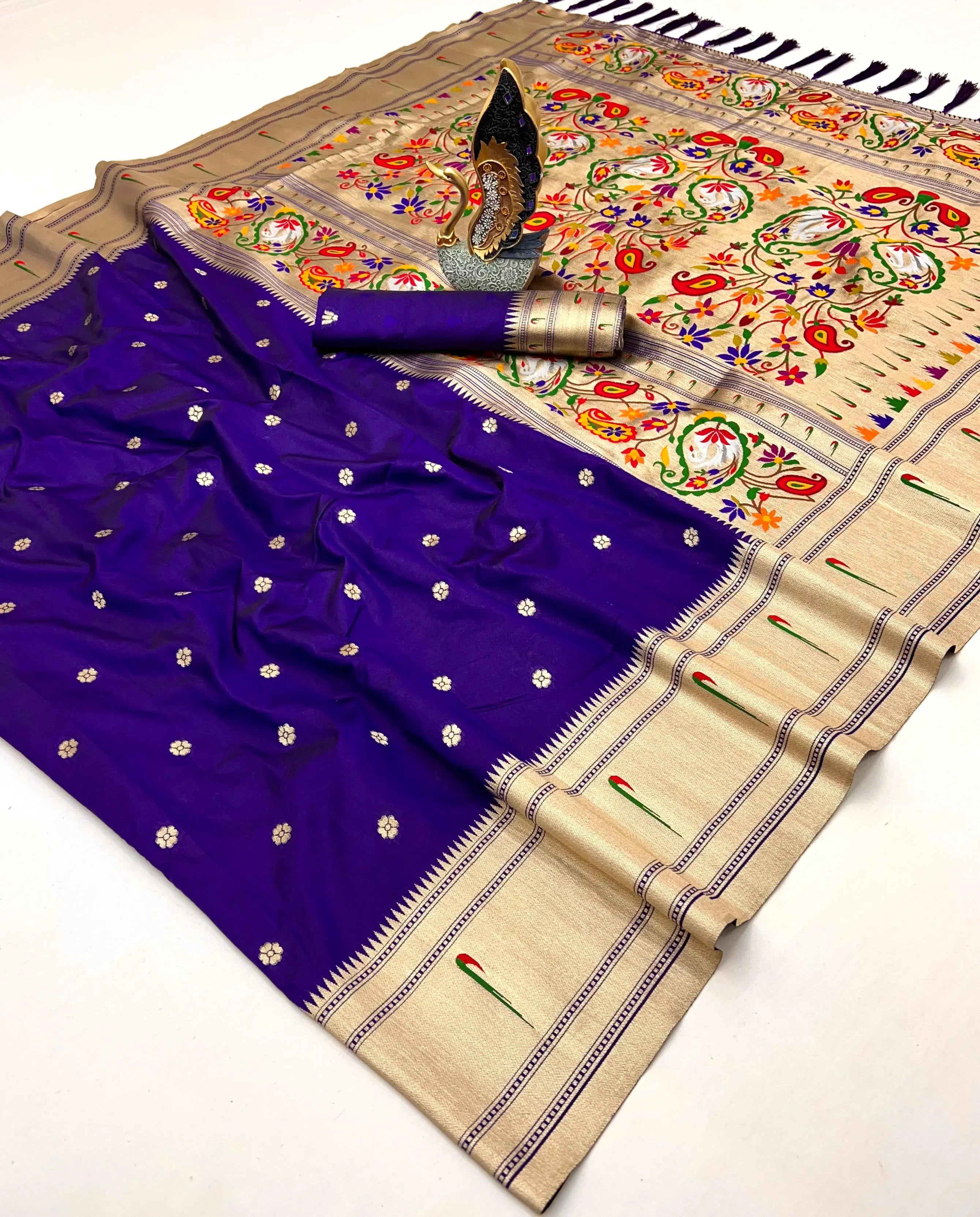 Soft Silk Traditional Paithani Saree