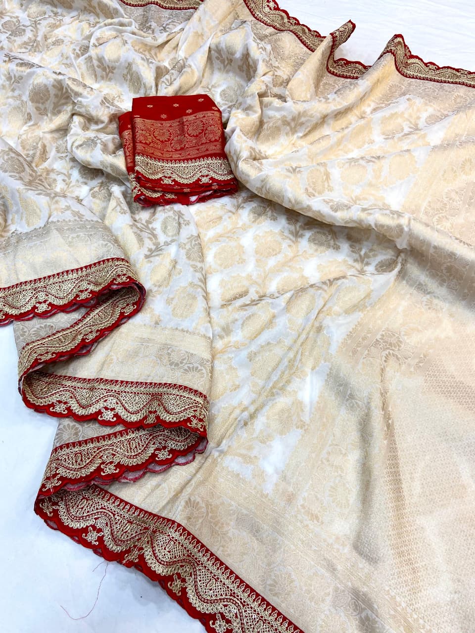 Khadi Georgette Banarasi Doorga Pooja Saree