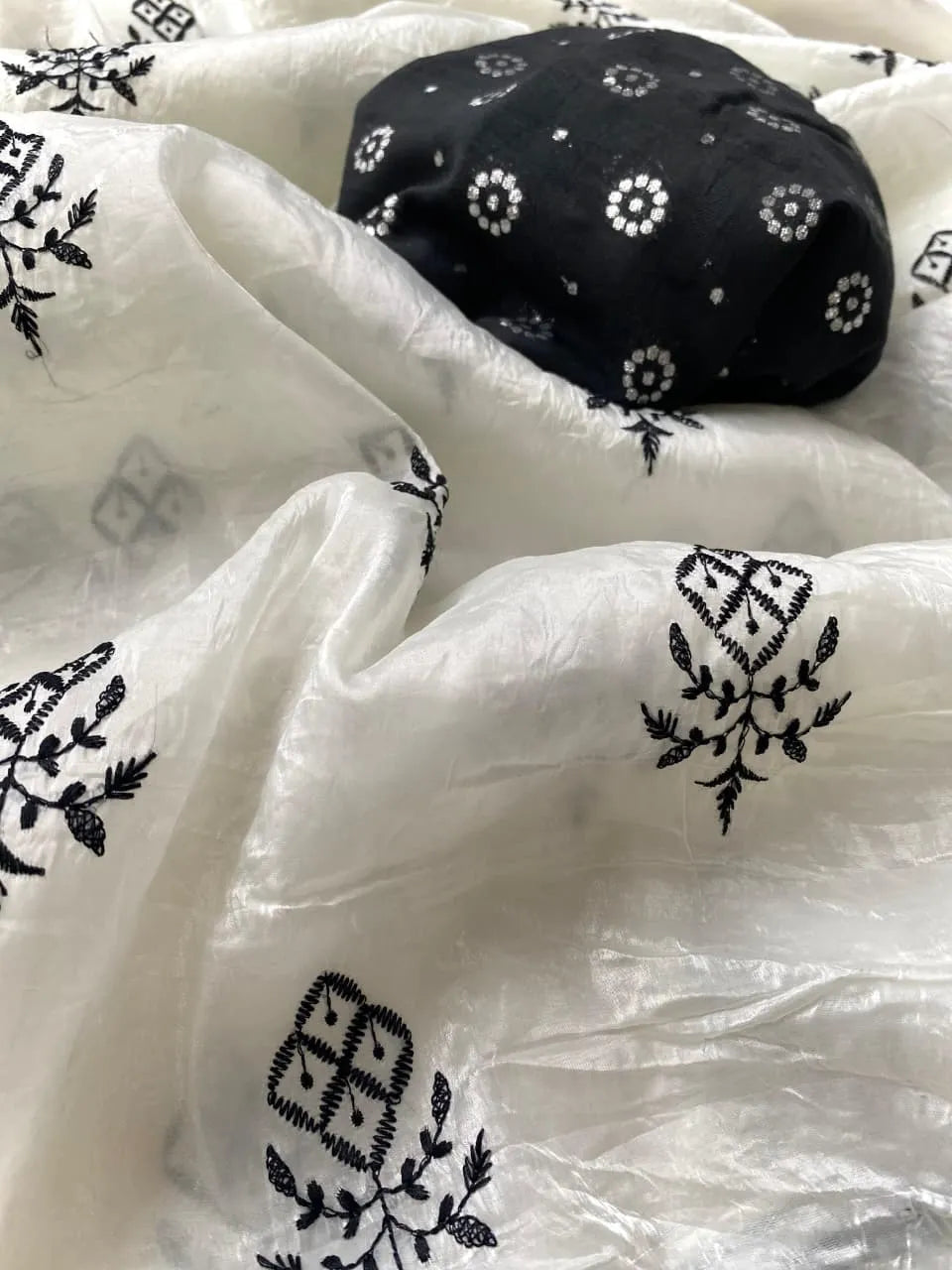 Pure Paper Crush Embroidery Work Saree