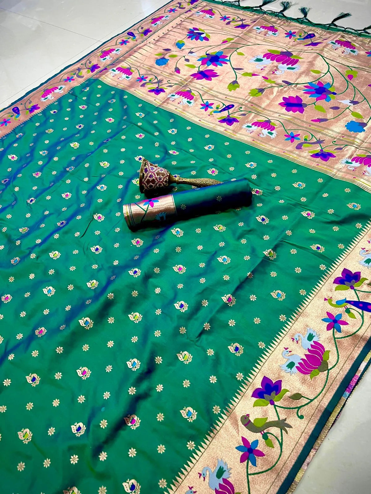 Pure Paithani Silk Sarees – Maharashtrian Elegance