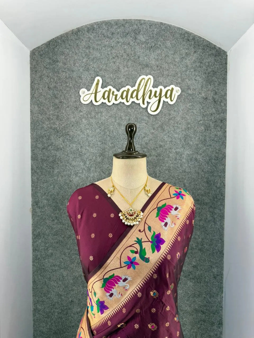 Pure Paithani Silk Sarees – Maharashtrian Elegance