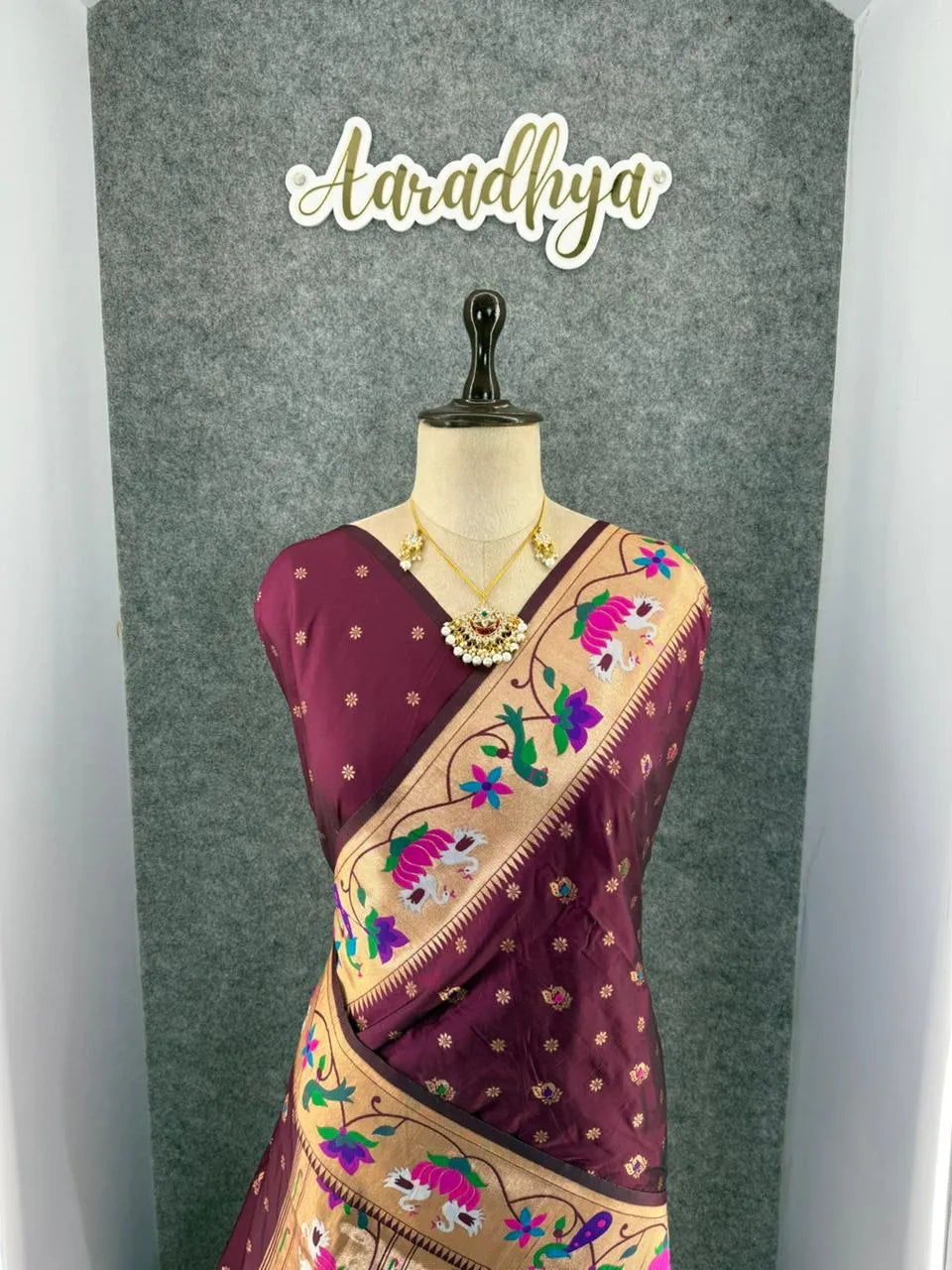 Pure Paithani Silk Sarees – Maharashtrian Elegance