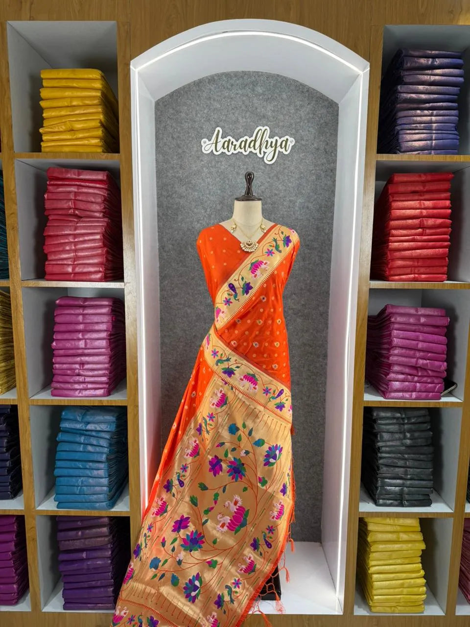 Pure Paithani Silk Sarees – Maharashtrian Elegance