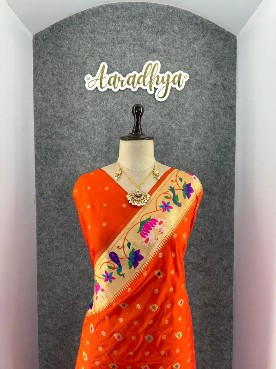 Pure Paithani Silk Sarees – Maharashtrian Elegance