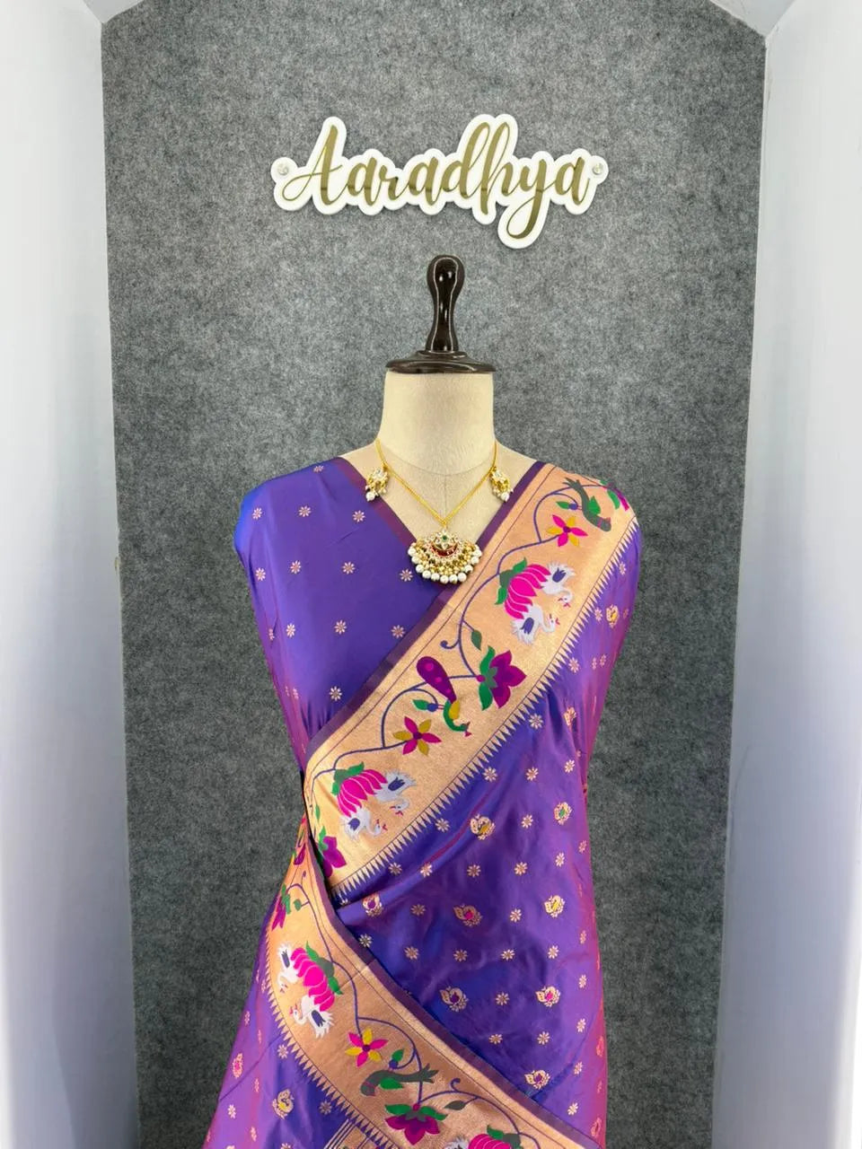 Pure Paithani Silk Sarees – Maharashtrian Elegance