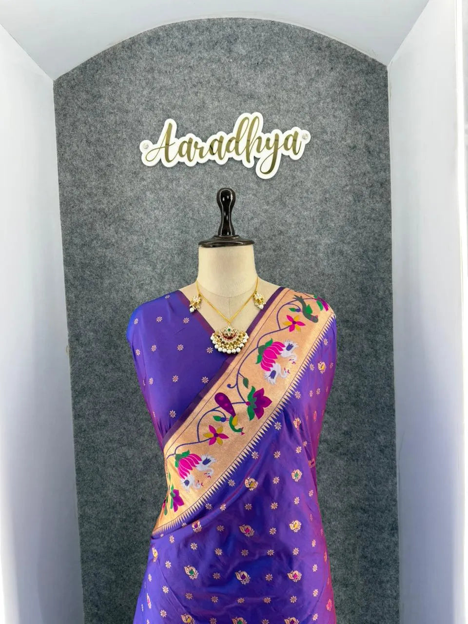 Pure Paithani Silk Sarees – Maharashtrian Elegance