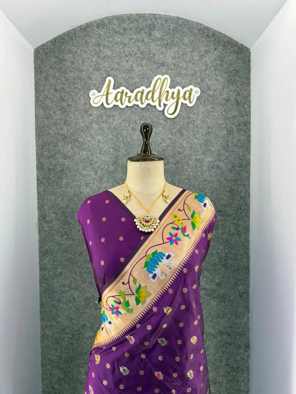 Pure Paithani Silk Sarees – Maharashtrian Elegance