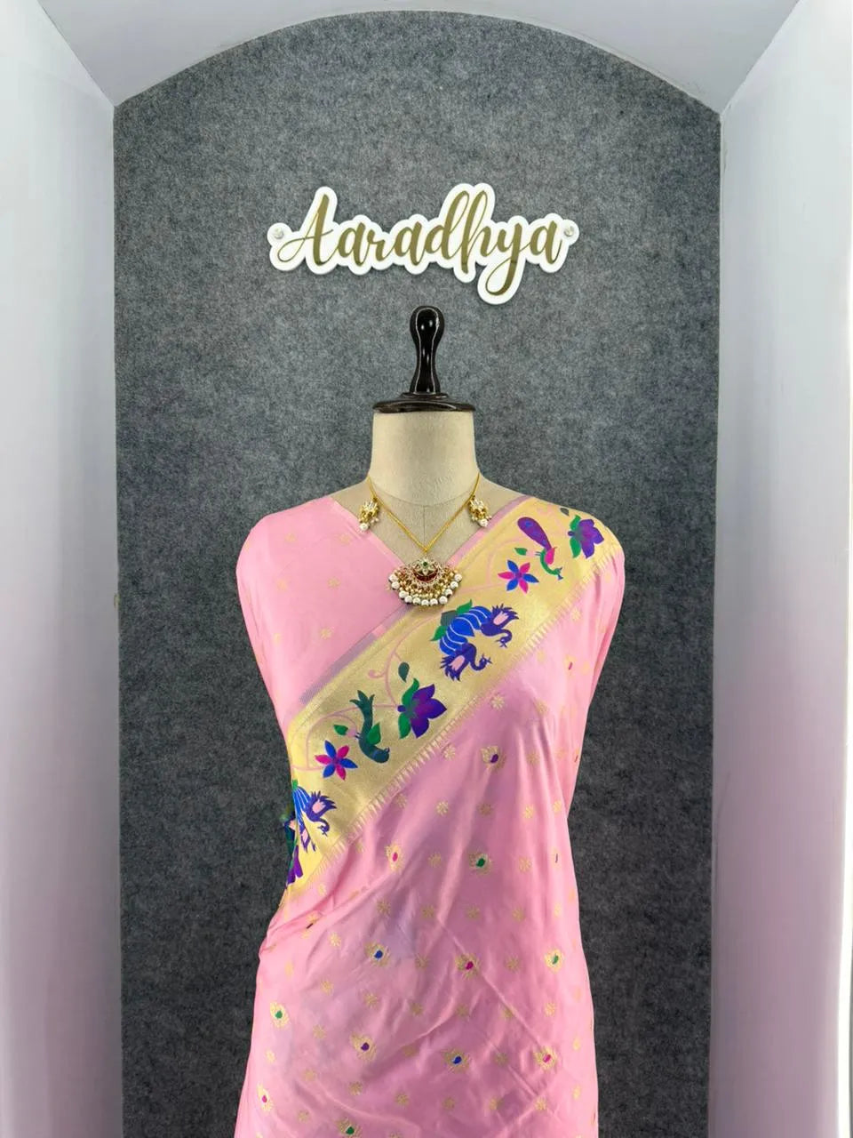 Pure Paithani Silk Sarees – Maharashtrian Elegance