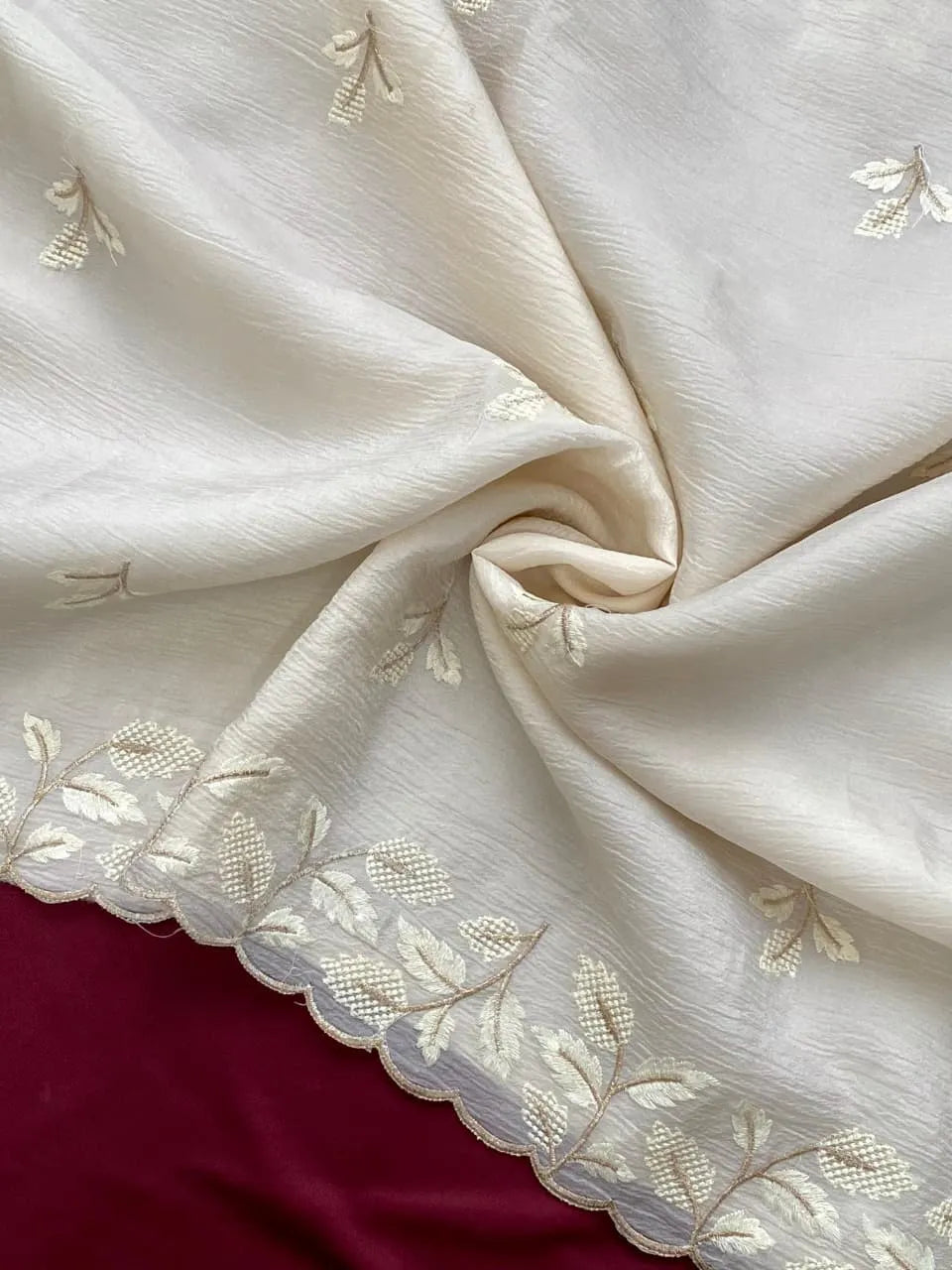 Crushed Georgette Leaf Embroidery Work Saree