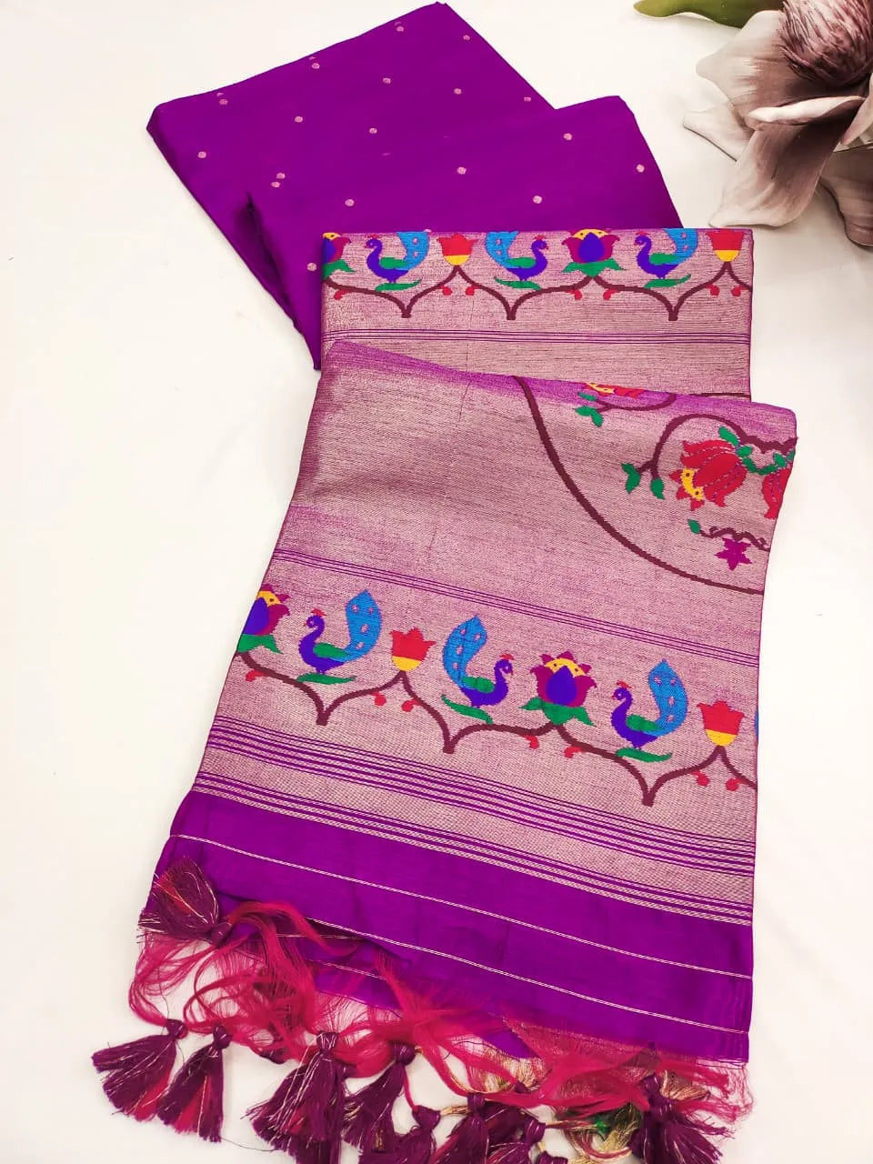 Soft Khadi Raw SIlk Mandap Paithani Saree