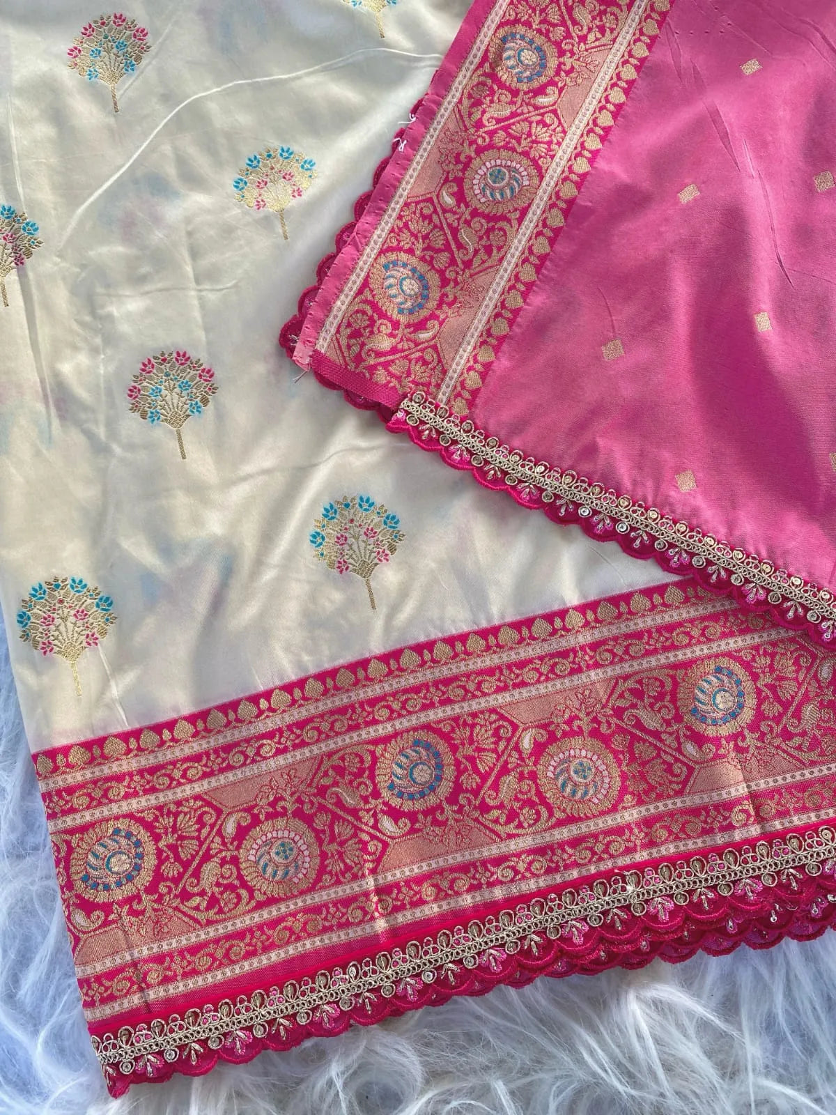 Premium Banarasi Intricate Color Saree with Lace