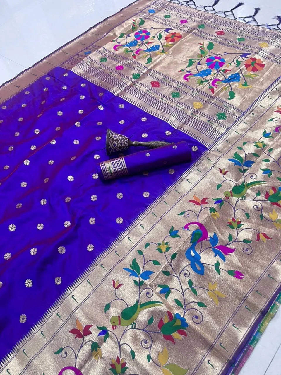 Soft Silk Broad Border Kanchivaram Paithani Saree