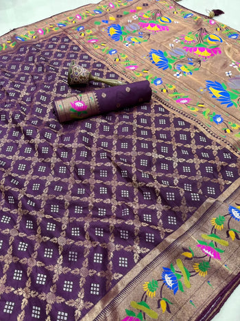 Dola Silk Flower Border Bandhej Paithani Saree