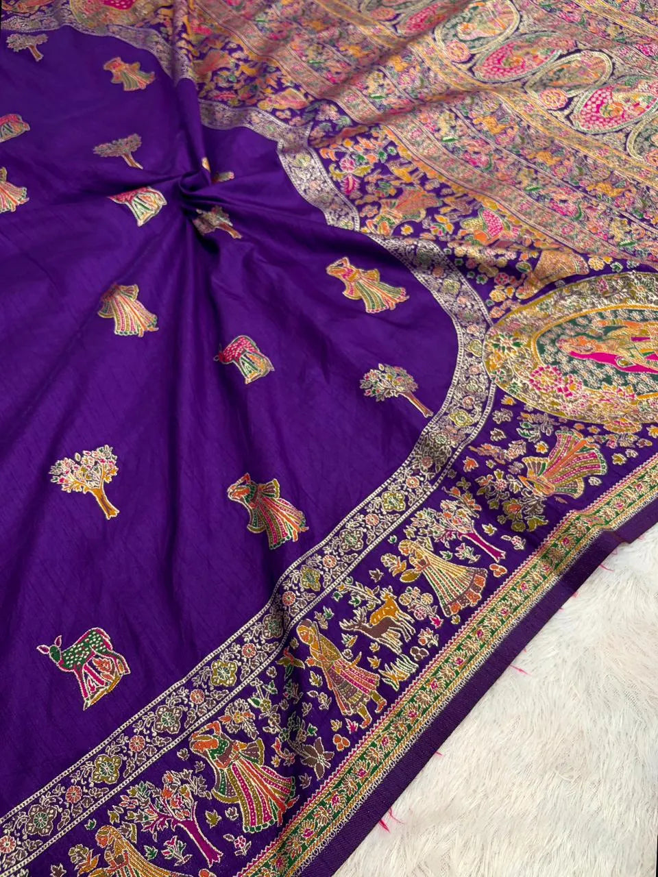 Hand-Dyed Rajwadi Pashmina Silk Saree