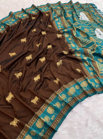 Soft Silk Paithani Nandi Motifs Saree