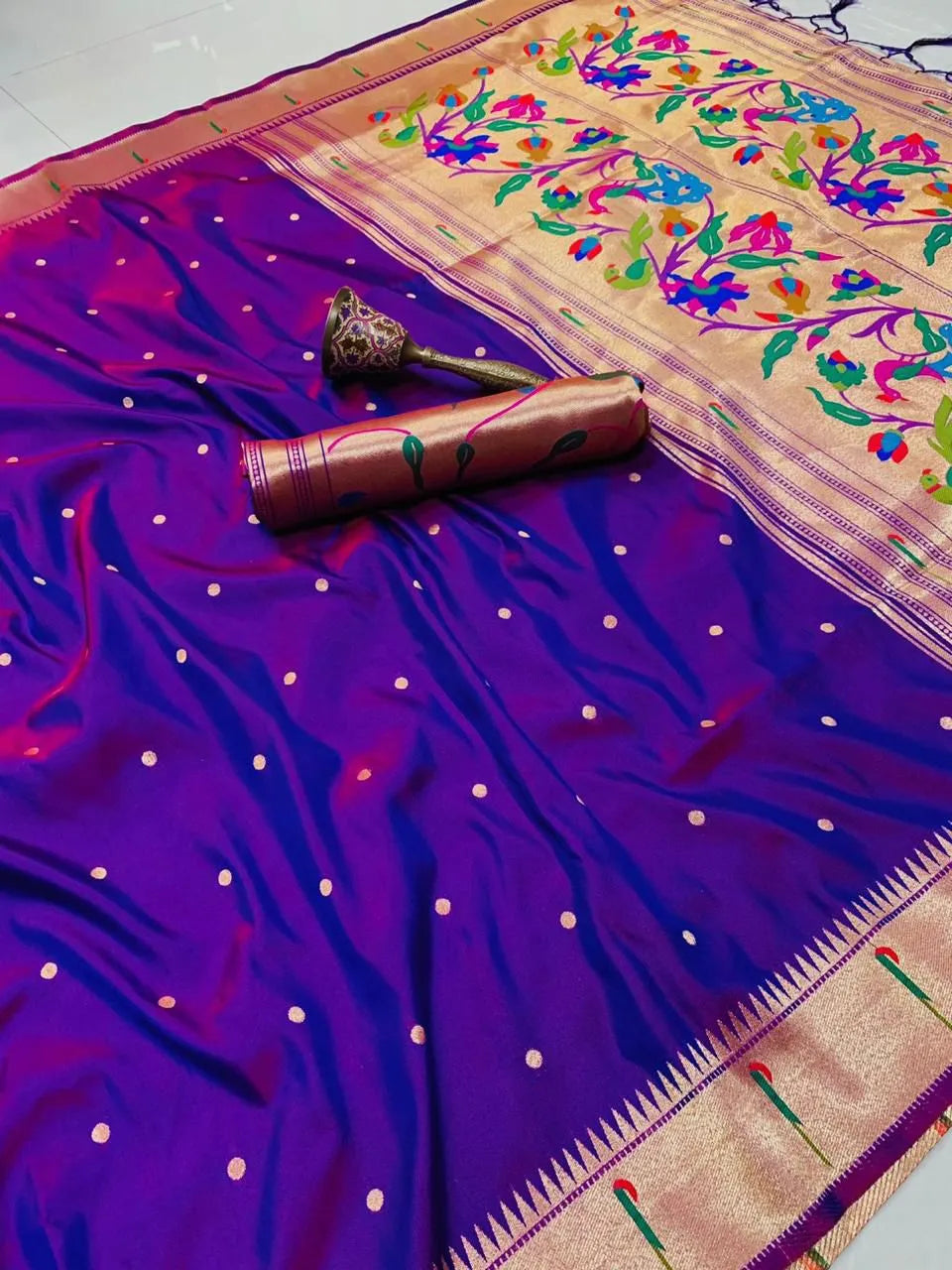 Peacock Pallu & Gold Zari Border Paithani Silk Saree