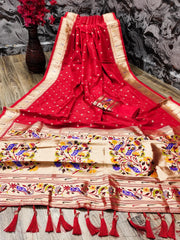 Soft Silk Bindi Muniya Border Paithani Saree