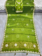 Desiner Bandhani Pure Lagadi Patta With Print saree