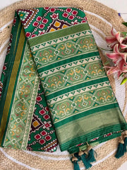 Premium Patola Weaving Phool Jaal Design Saree