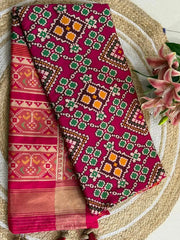 Premium Patola Weaving Phool Jaal Design Saree