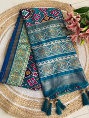 Premium Patola Weaving Phool Jaal Design Saree