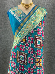 Premium Patola Weaving Phool Jaal Design Saree