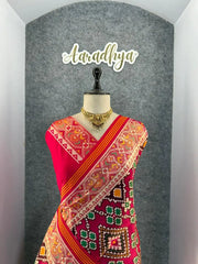 Premium Patola Weaving Phool Jaal Design Saree
