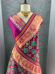 Premium Patola Weaving Phool Jaal Design Saree
