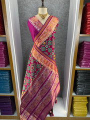Premium Patola Weaving Phool Jaal Design Saree