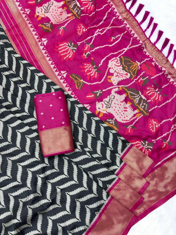 Ikkat Pichwai Fusion Trending Saree