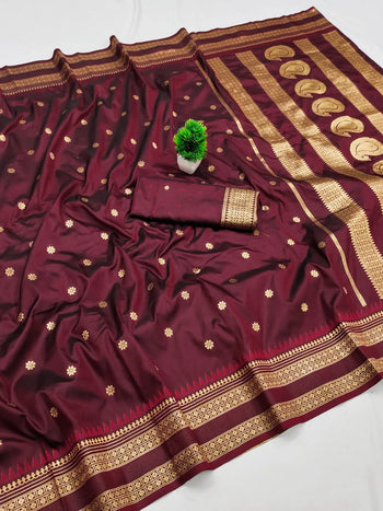Traditional Narayan Peth Saree