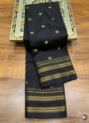 Traditional Narayan Peth Saree