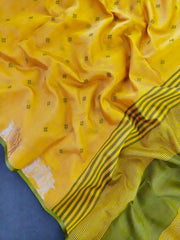 Khadi Raw Silk Traditional Barrat Pattern Saree