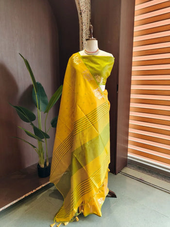 Khadi Raw Silk Traditional Barrat Pattern Saree